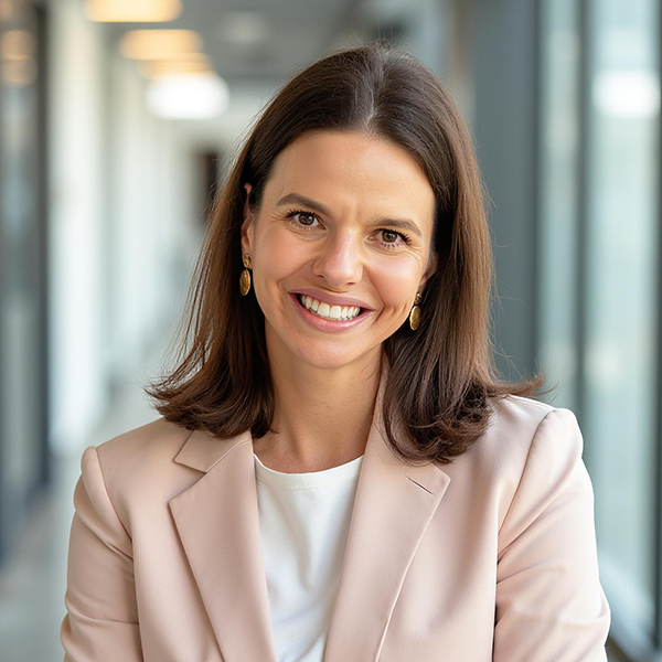 Dr Laura Photo